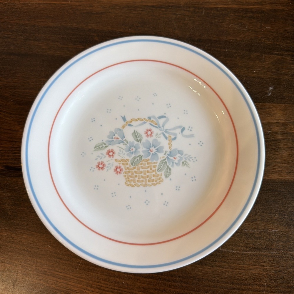SET OF 4 CORELLE COUNTRY CORNFLOWER 7 1/4" SALAD BREAD PLATES Vintage Corning